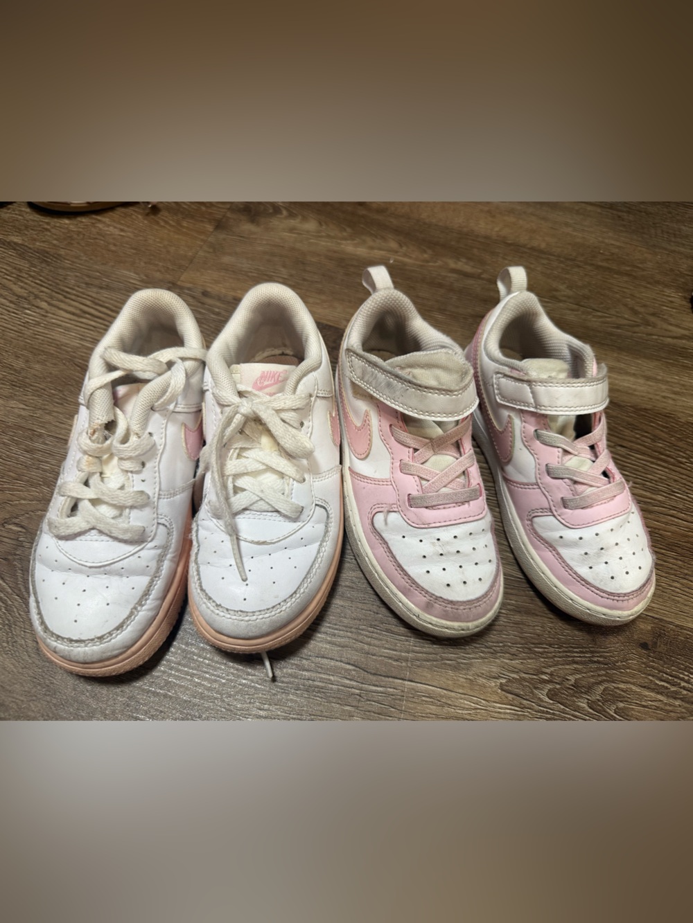 Girl Nike shoes size 10c very good condition